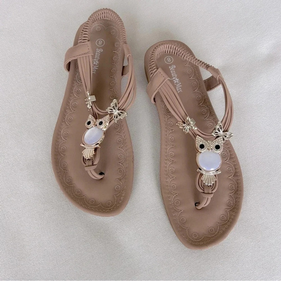 Tan Jewel Embellished Owl Butterfly Pendant Strappy Slip-On Flats Sandals / Sz 8 - Picture 5 of 8